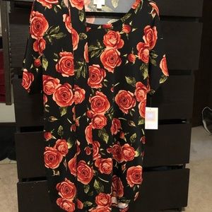 LuLaRoe Mitzi top with matching waist tie